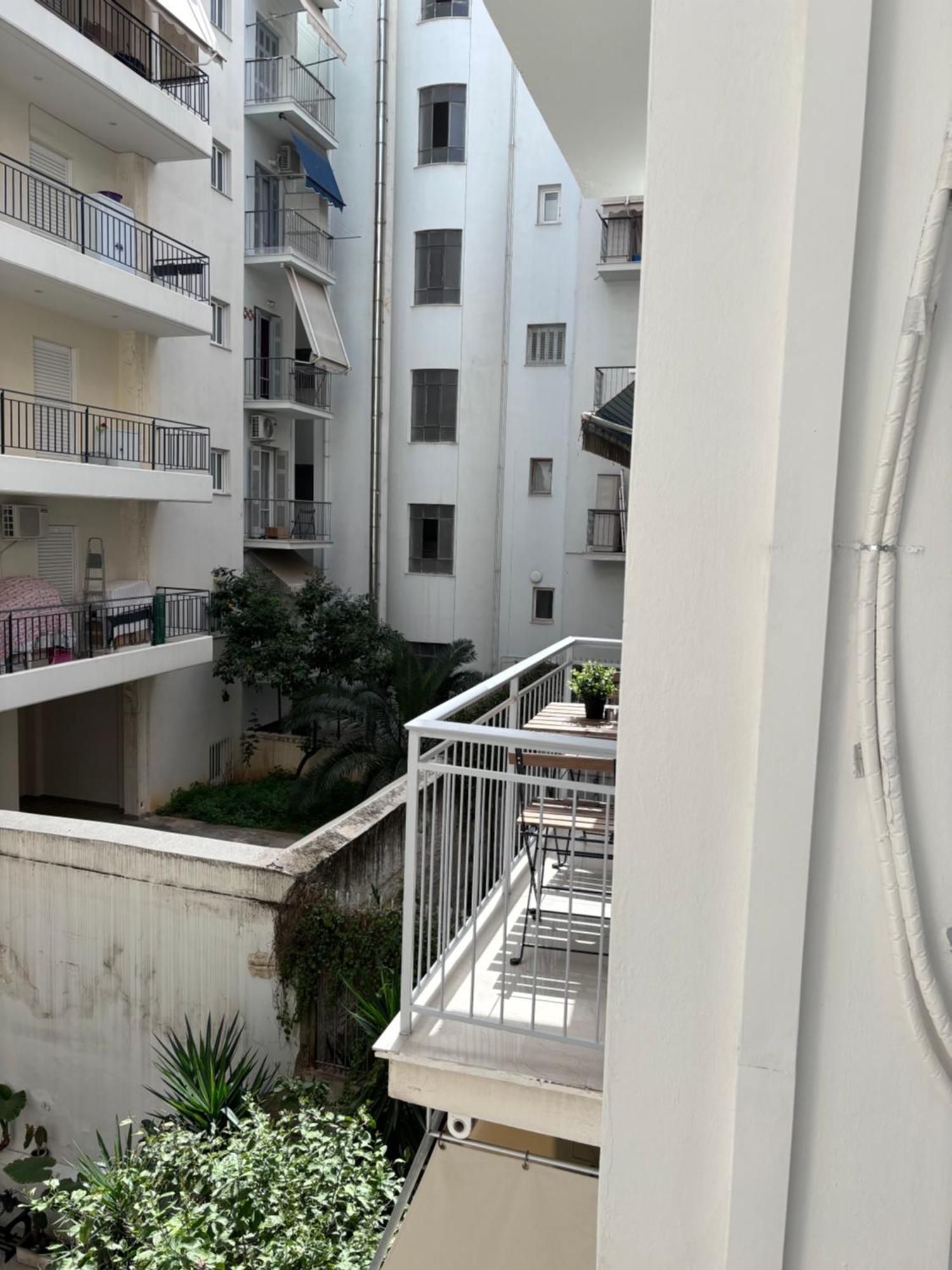 Cozy Apartment In The Heart Of Atene Esterno foto