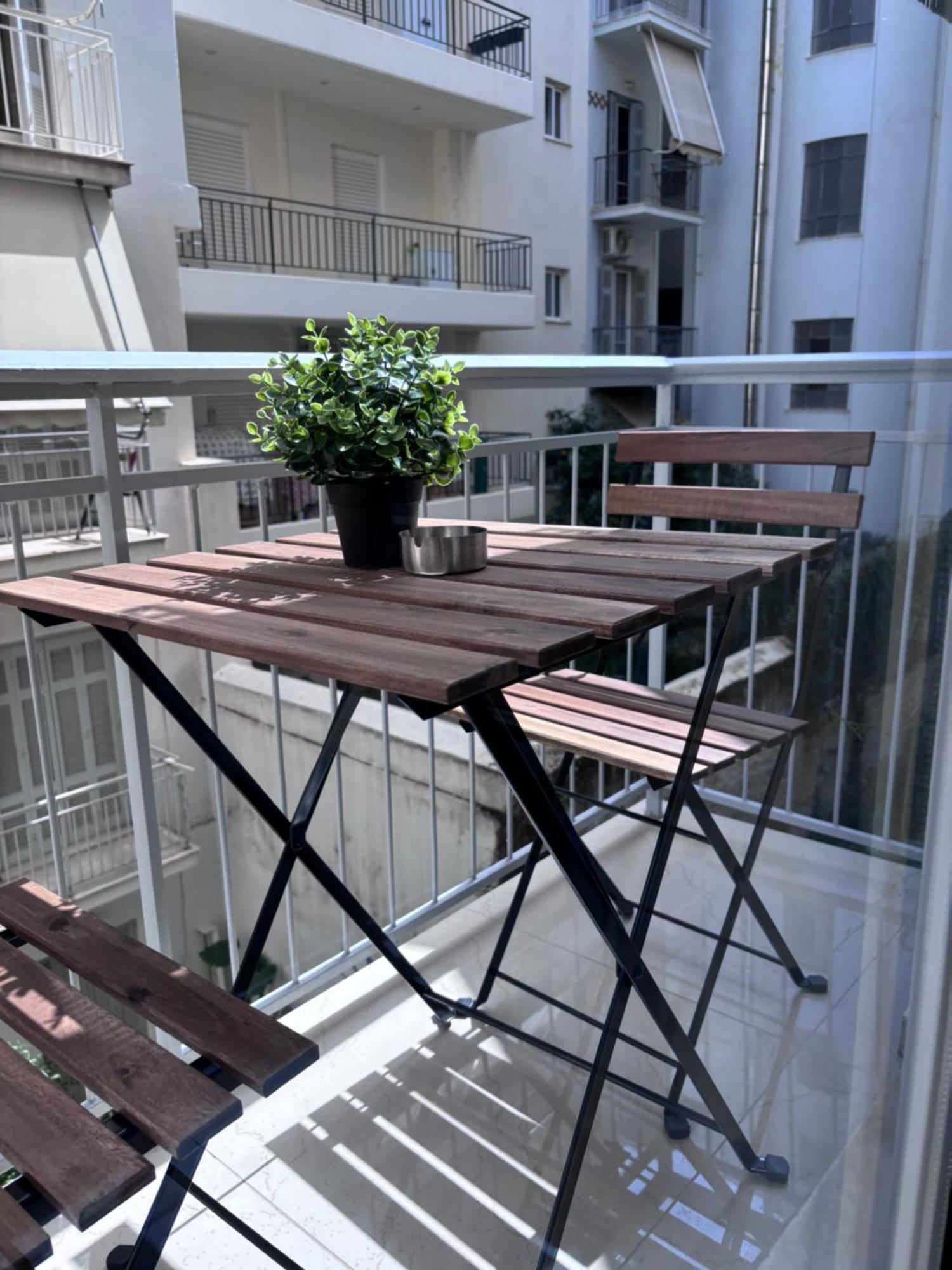 Cozy Apartment In The Heart Of Atene Esterno foto